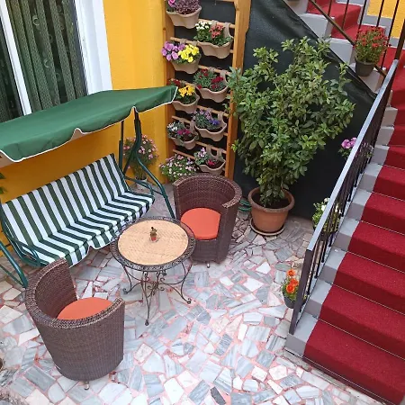 E&E Home Sweet Home Tirana Exterior photo